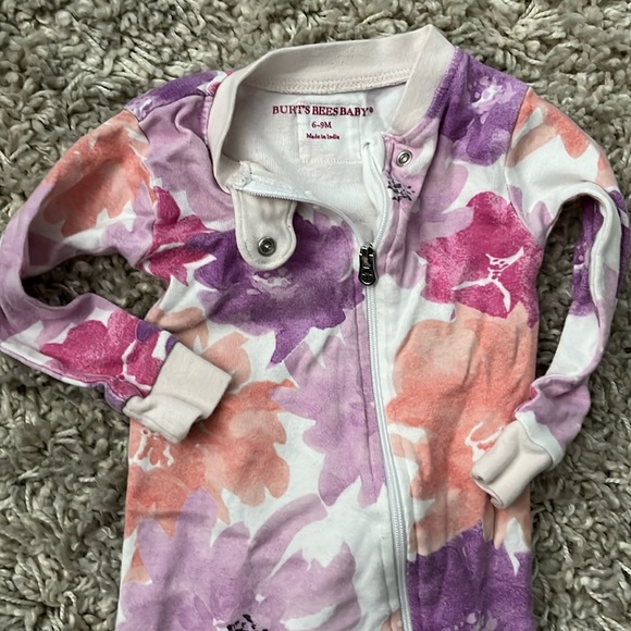 Burt’s Bee Baby (6-9 mos) sleeper - Picture 1 of 4